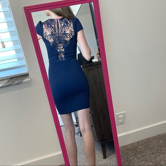 Sweetheart blue mini dress - Picture 2 of 4